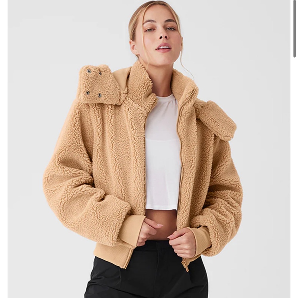 Alo foxy sherpa jacket